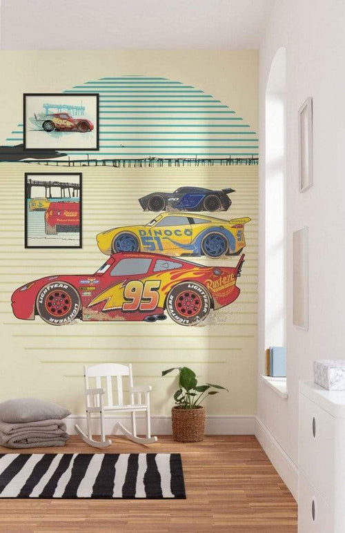Komar Cars Lightning McQueen affiche art 50x40cm Interieur | Yourdecoration.fr