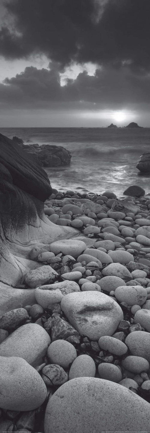 Helen Dixon Rocky beach at sunset affiche art 33x95cm | Yourdecoration.fr