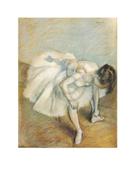 Edgar Degas  Danseuse nouant son brodequin affiche art 24x30cm | Yourdecoration.fr