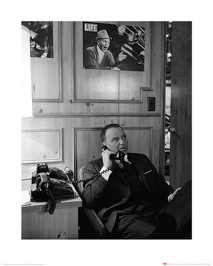 Affiche Art Time Life Frank Sinatra Phone 40x50cm Pyramid PPR43226 | Yourdecoration.fr