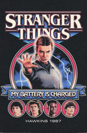 Poster Stranger Things 5 My Battery Is Charged 61x91 5cm PP2500887 | Yourdecoration.fr