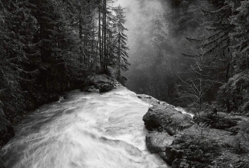 Wizard+Genius Over the Waterfall Papier Peint Intissé 384x260cm 8 bandes | Yourdecoration.fr