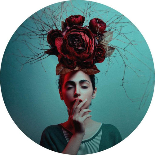 Wizard+Genius Flowers in her Hair Papier Peint Intissé 140x140cm rond | Yourdecoration.fr