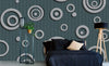Dimex Metal Circles Papier Peint 375x250cm 5 bandes ambiance | Yourdecoration.fr